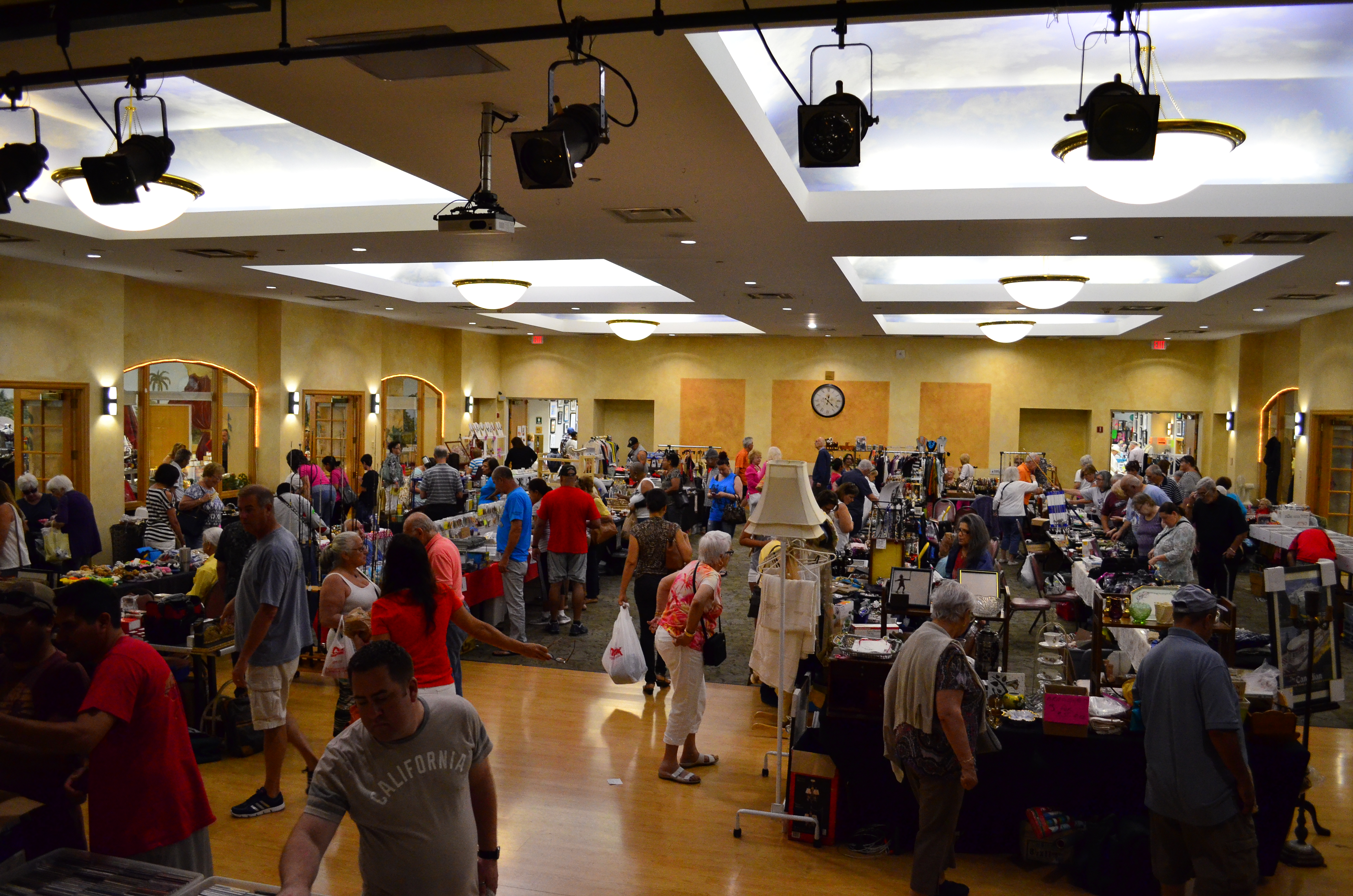 May Flea Mkt 2017 (1)